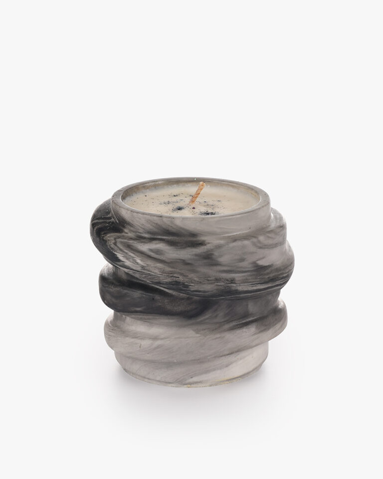 Κερί σε Πορσελάνινη Κυματιστή Βάση